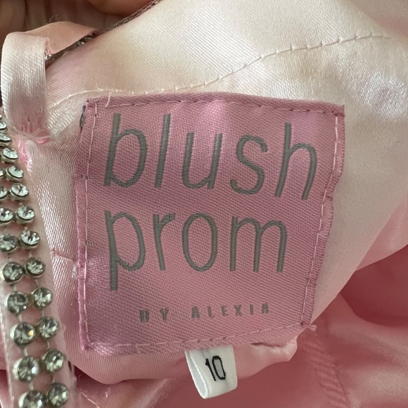 Pink Prom dress with sequin straps and sparkles throughout - Picture 9 of 12